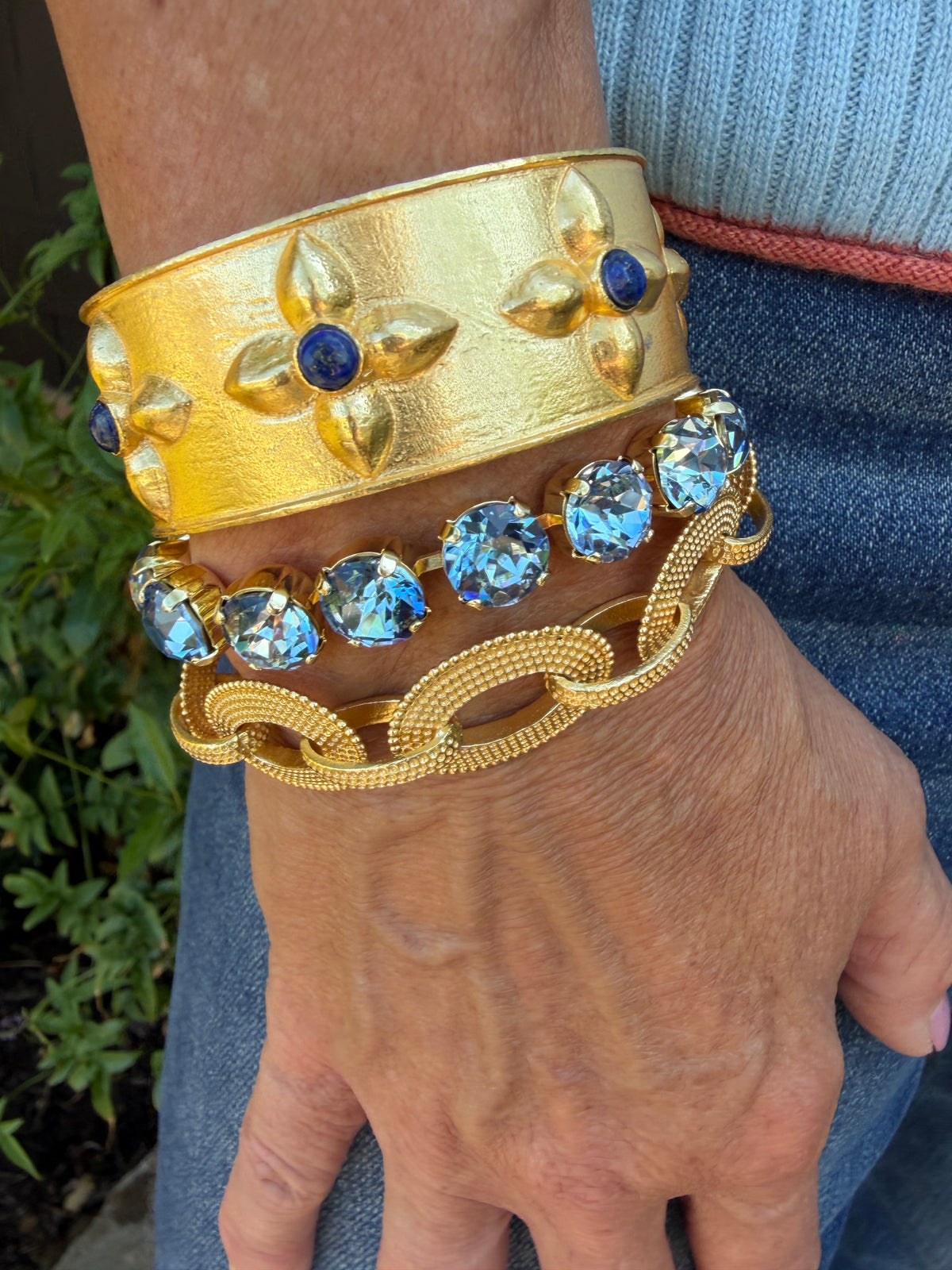 Clover Lapis Gold Cuff