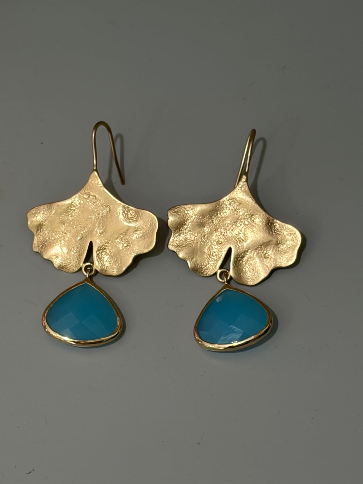 Sweet Moment Dangle Earring-Sea Blue