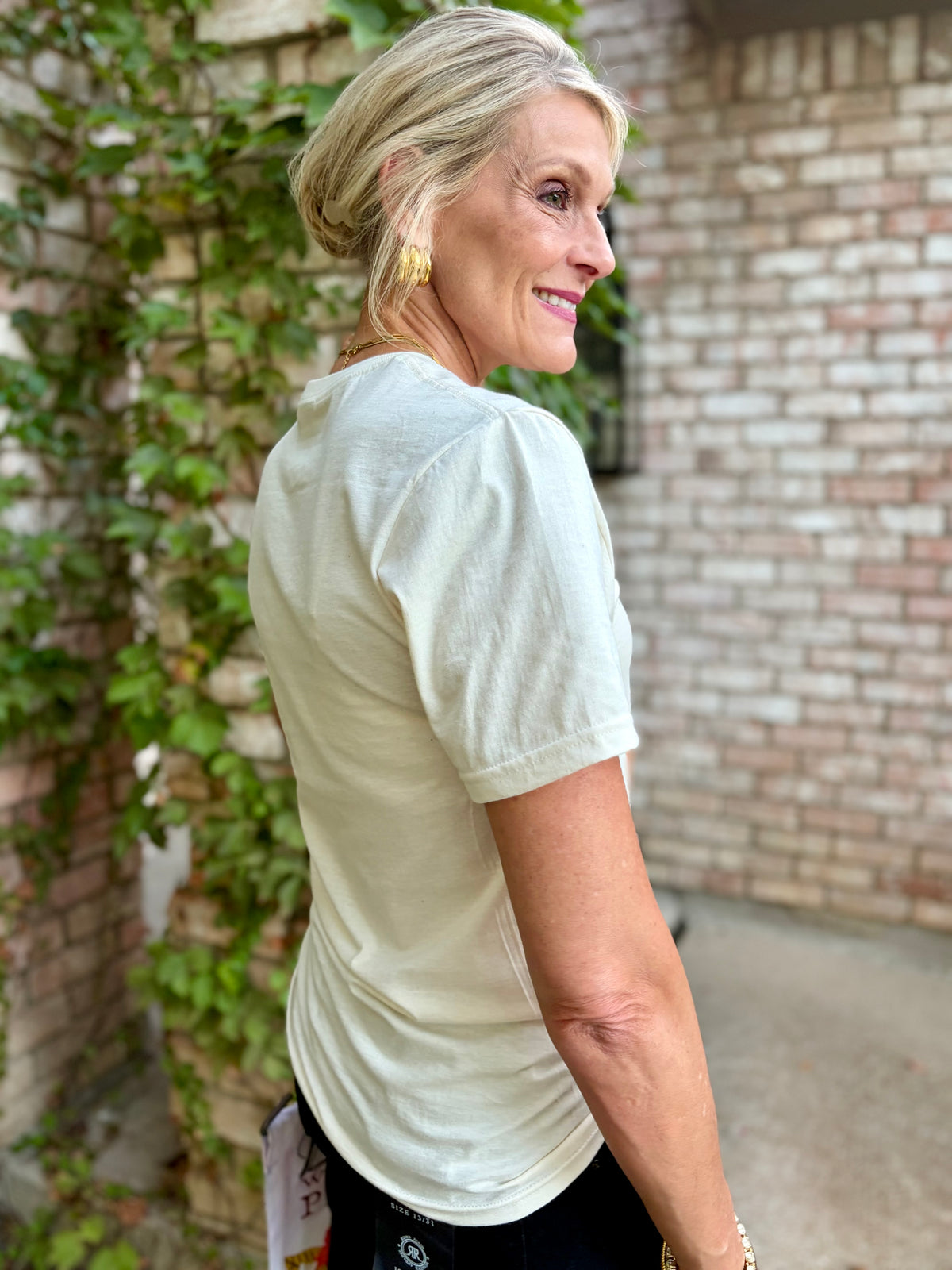 Bougie Tiger Game Day Cream Tee