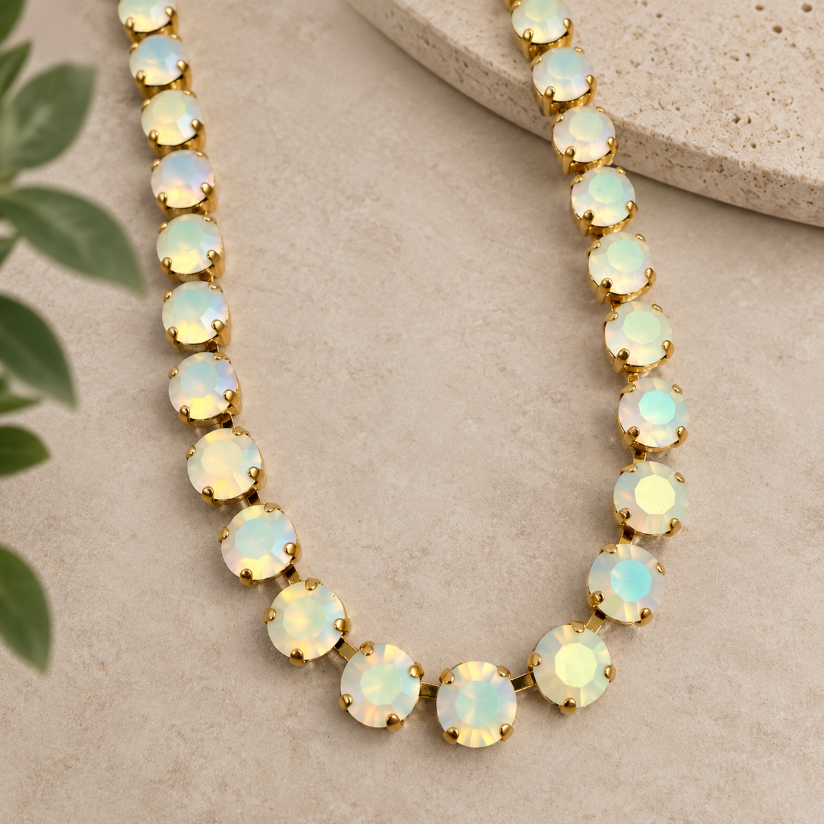 JESS NECKLACE GOLD FROST