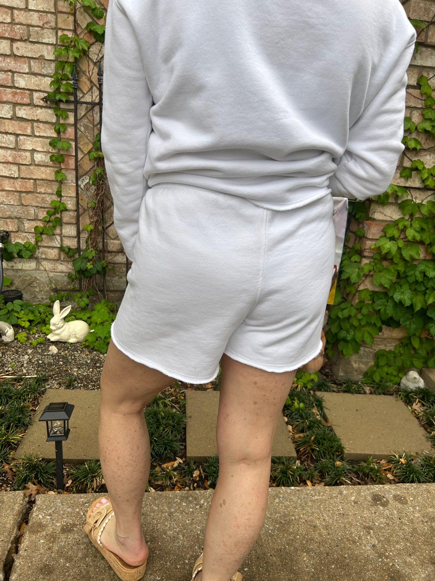 Malibu Vintage Raw Edge Shorts- White