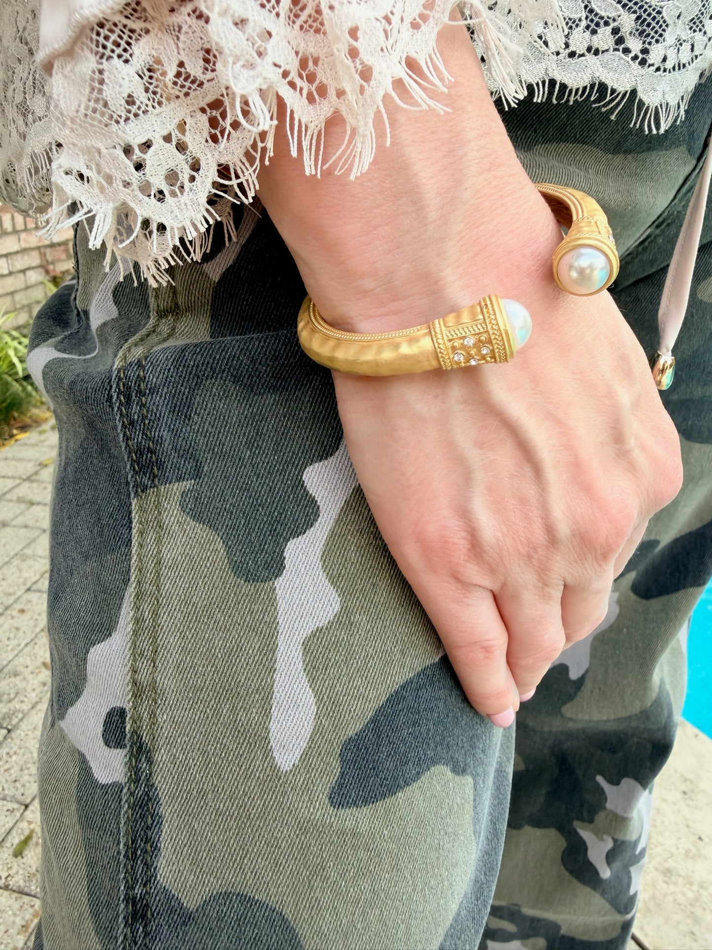 Faceted Pearl Hinged Bracelet