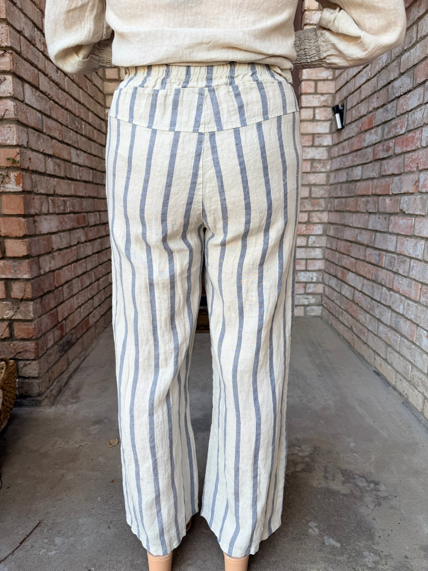 Linen Weekend Striped Pant