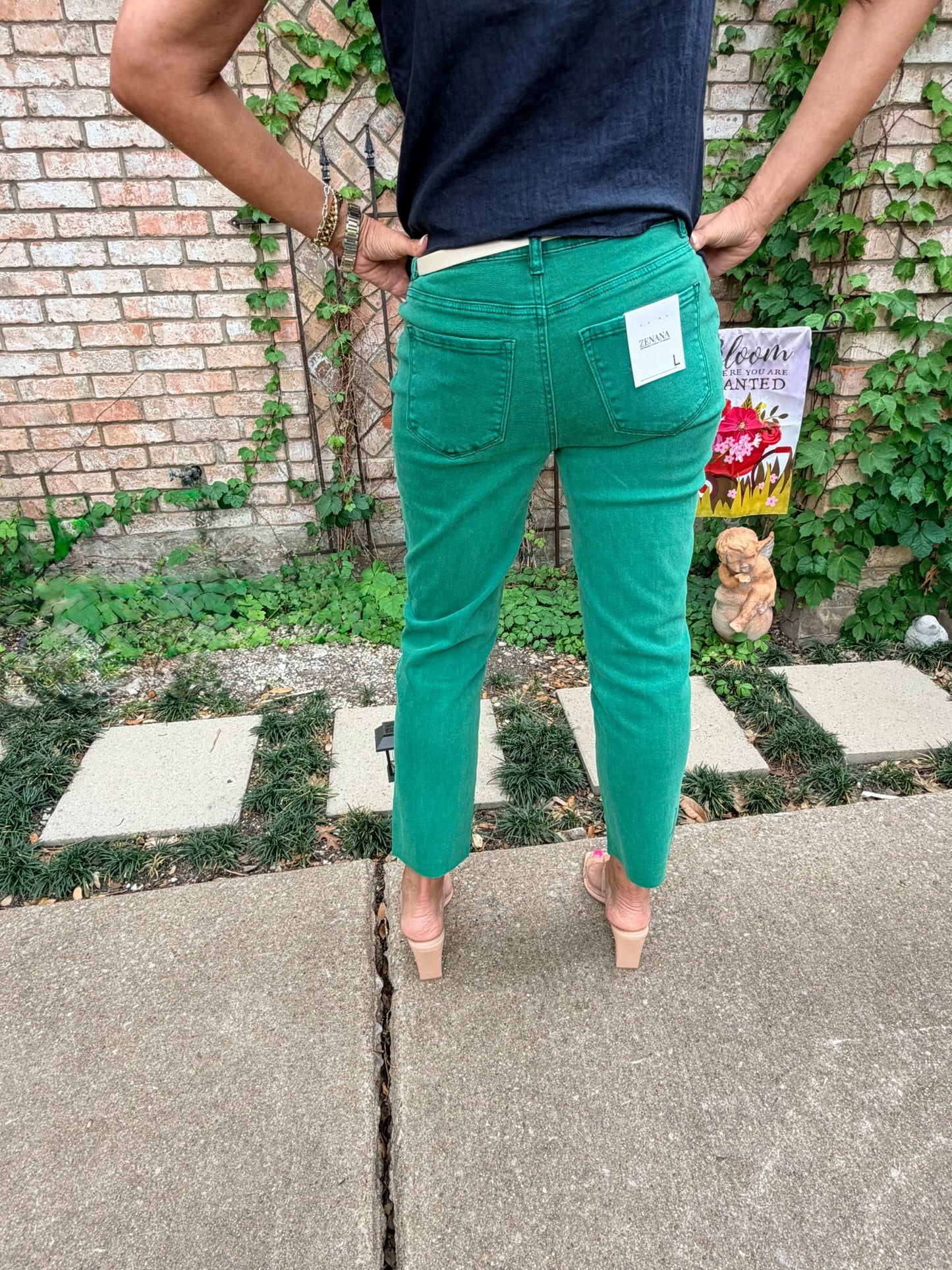 Washed Cropped Frayed Hem Denim-Green