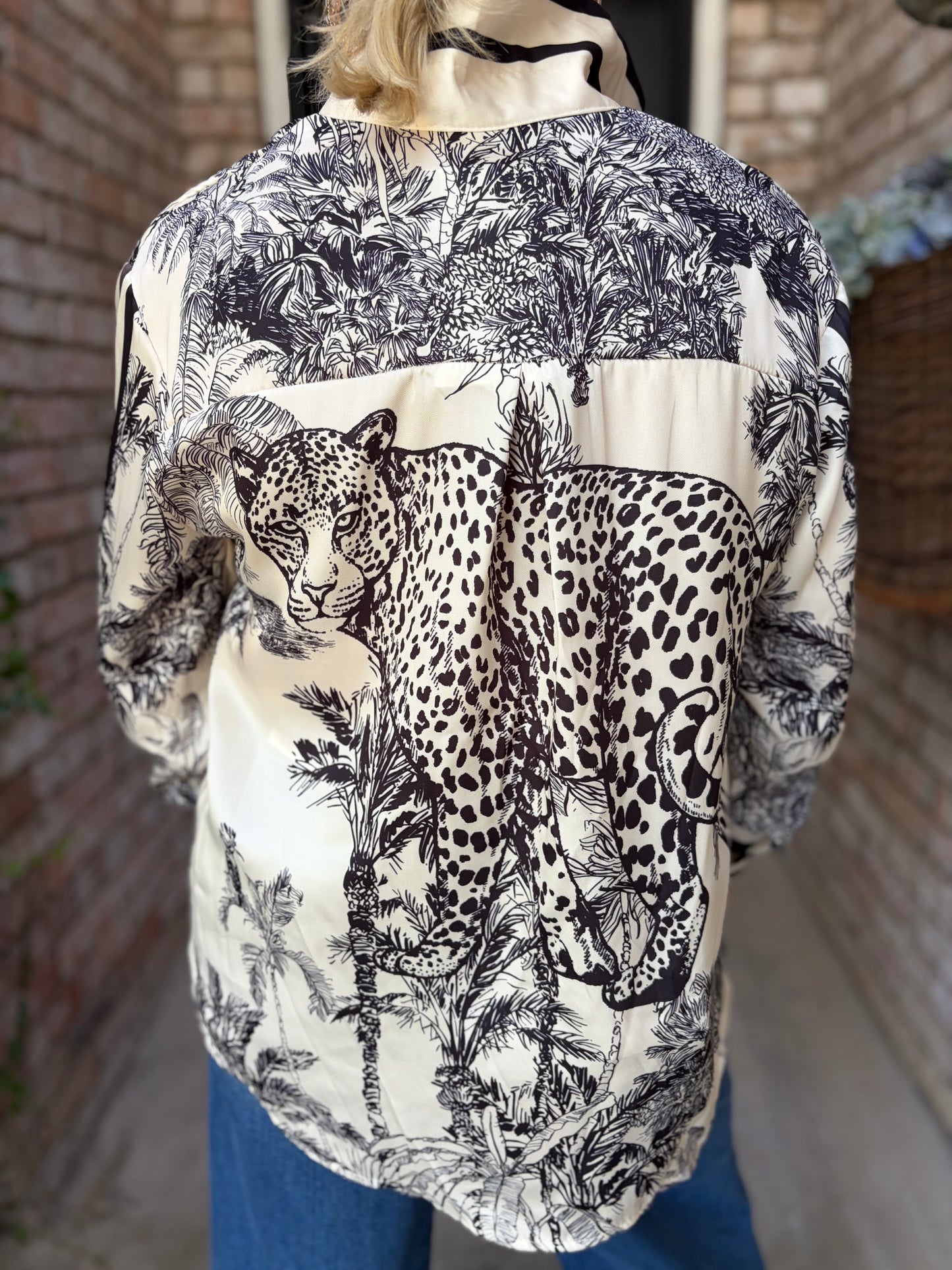 Cheetah Royale Blouse -Black