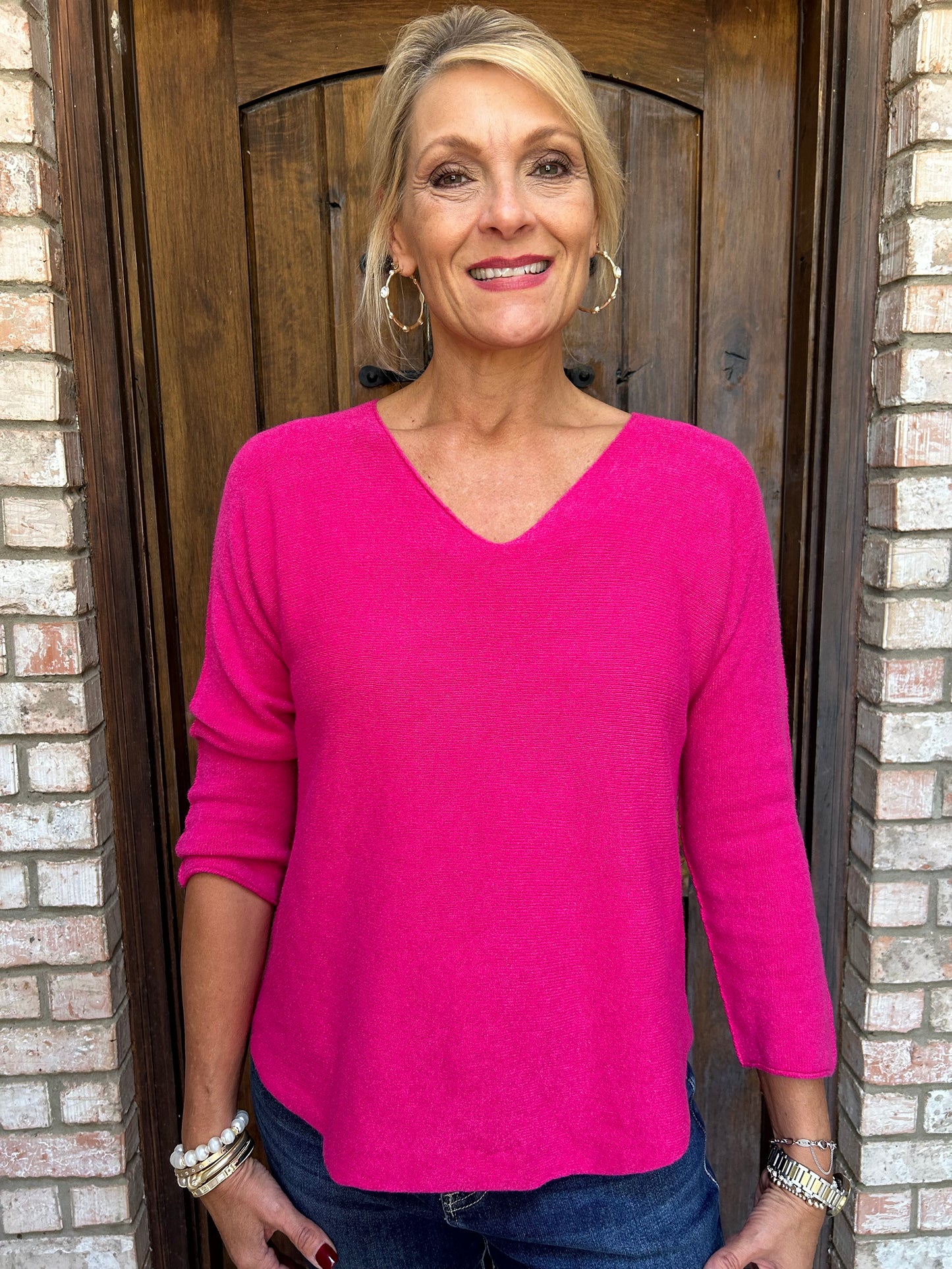Soft Italian Sweater V-Neck-Fushia