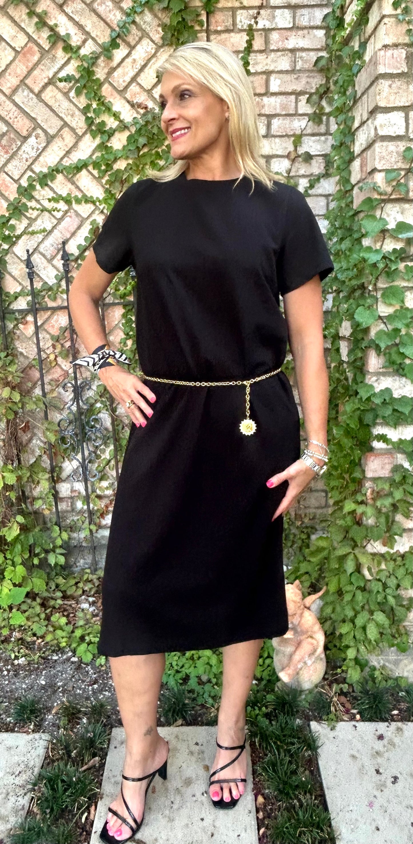 Simple and Chic Black Dress