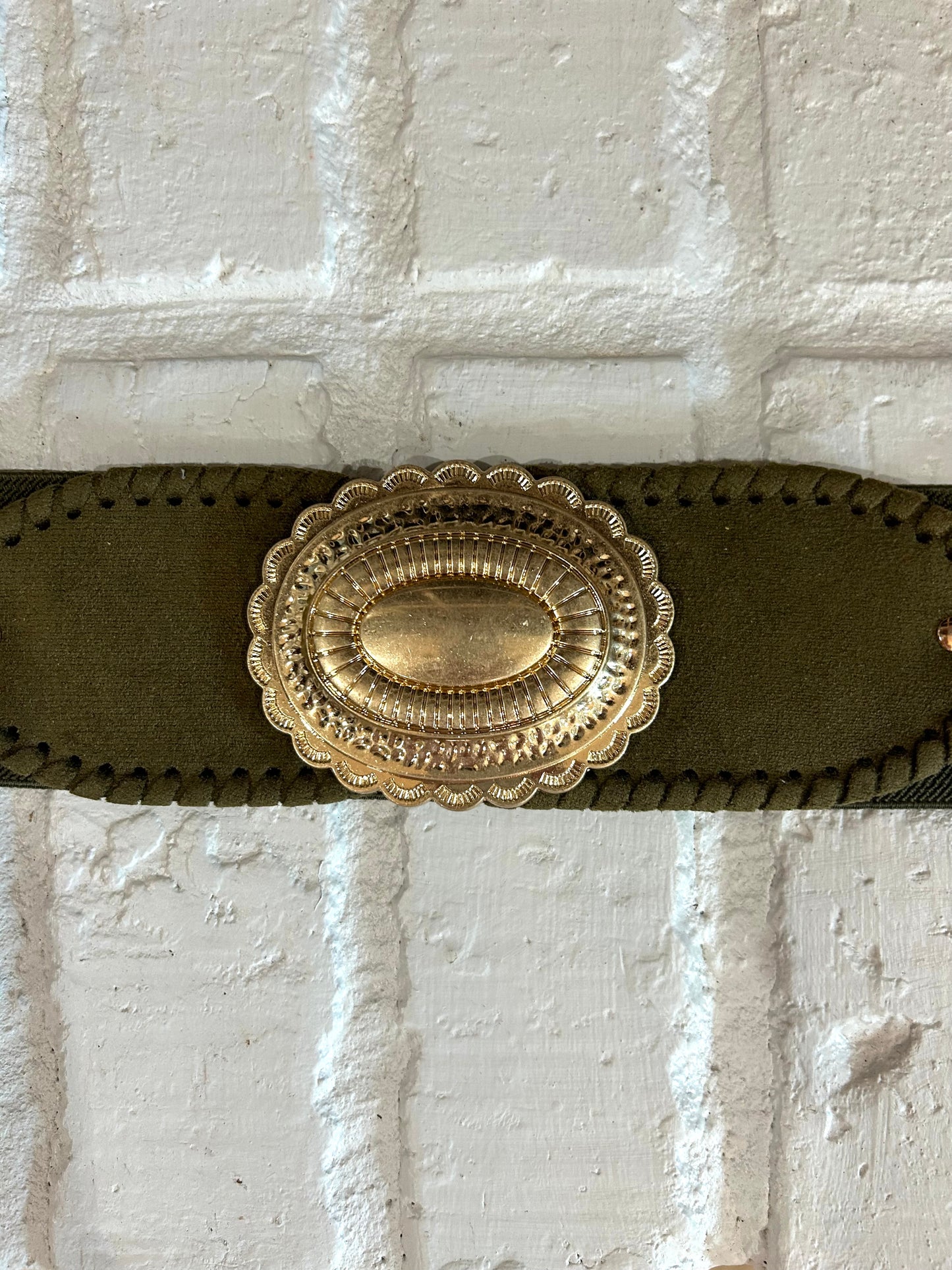 Green and Gold Conch Belt