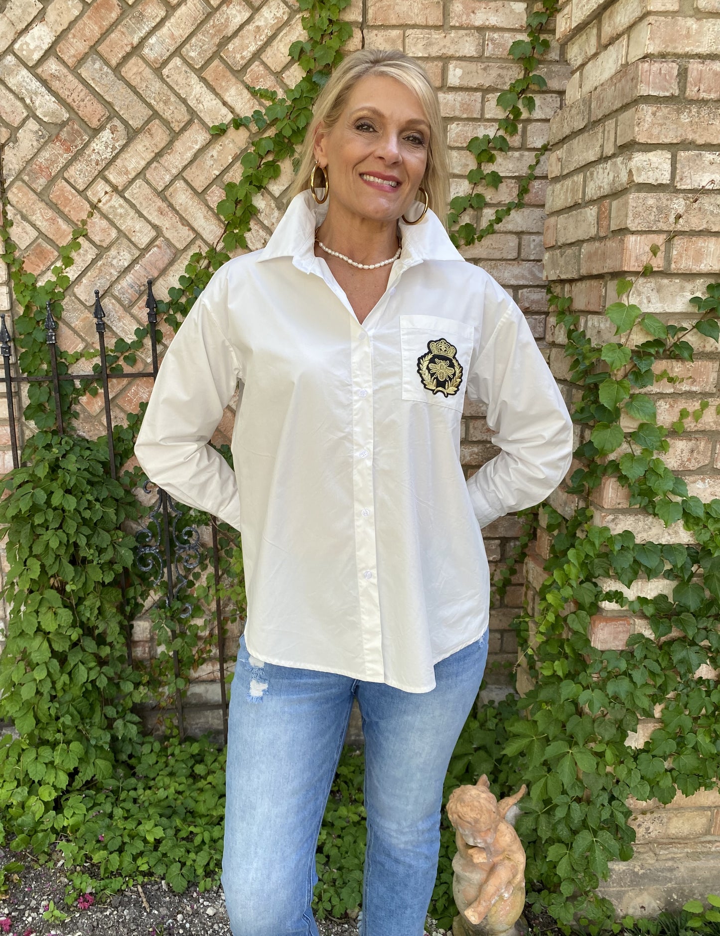 "The June" Bee White Blouse