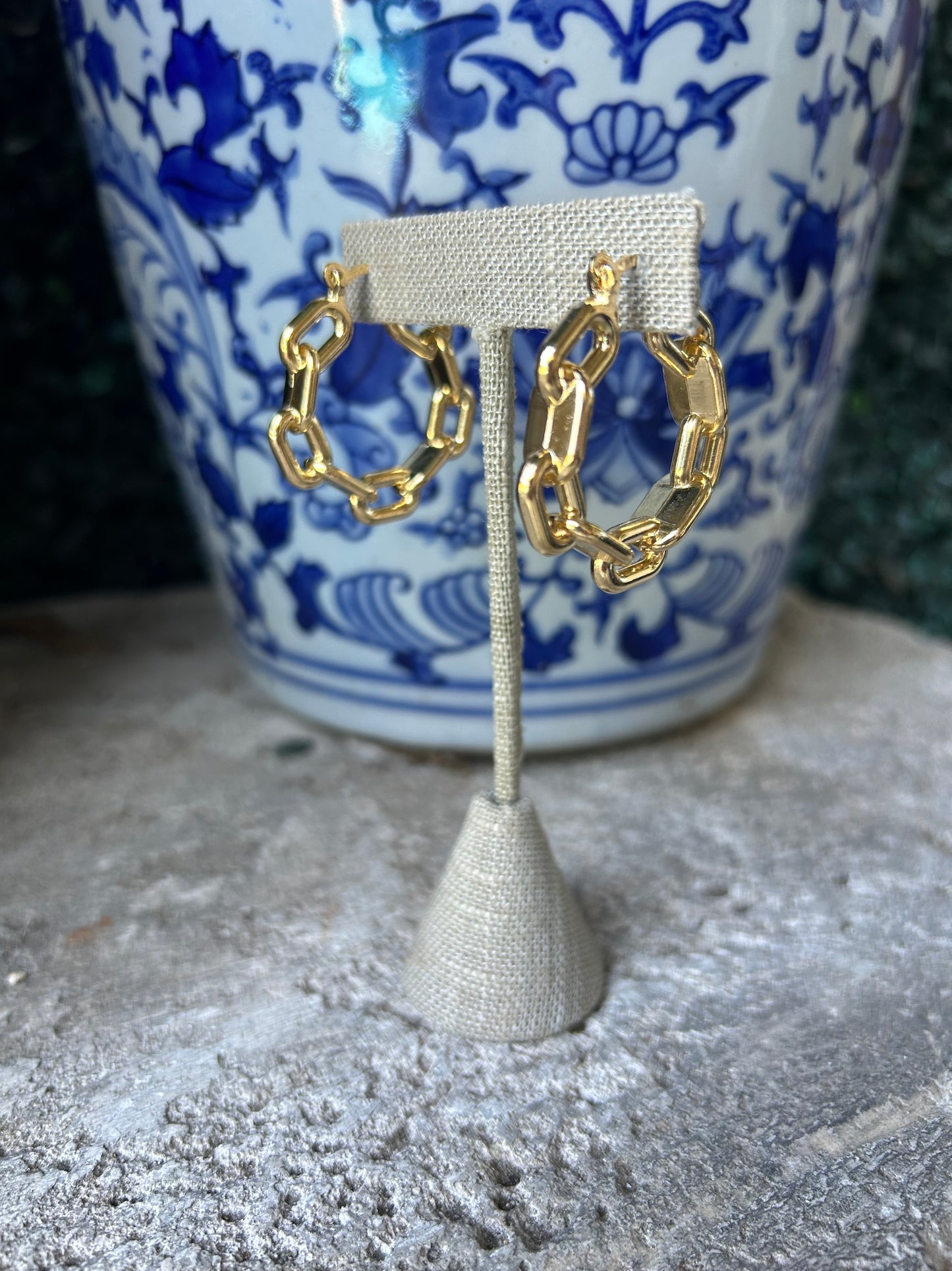 Lovely Gold Link Earring