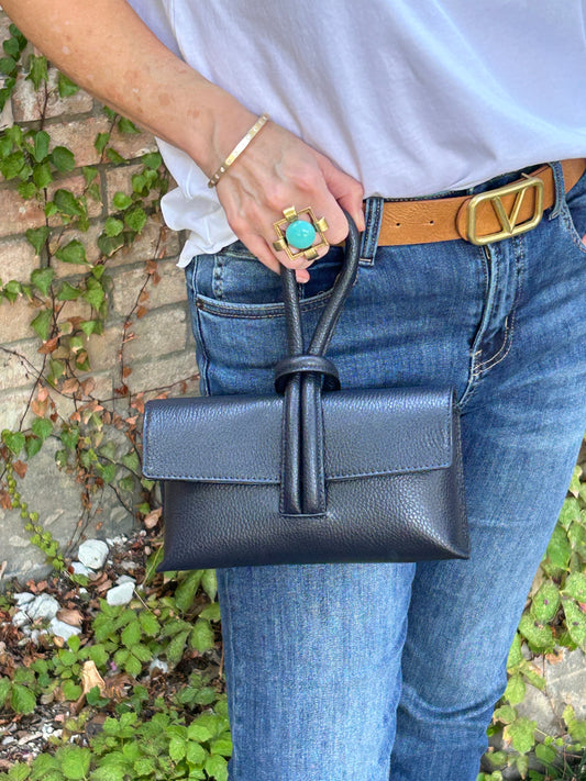 Nina Navy Clutch