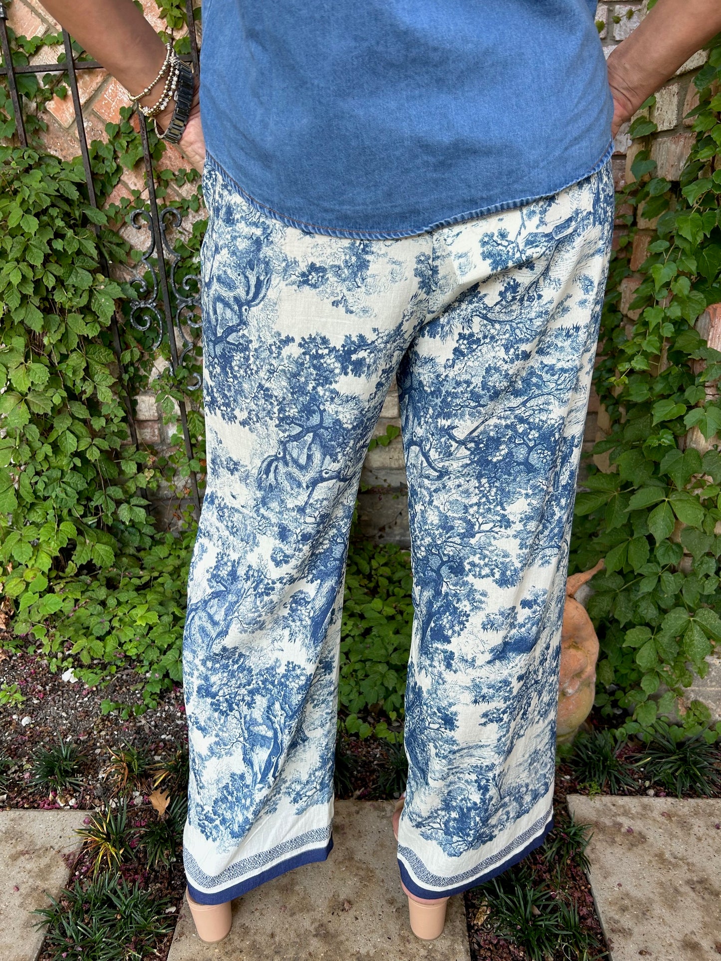 Toile De Jouy Pant