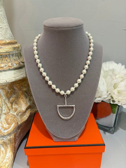 Pearl and Bit Elegance Necklace -Silver