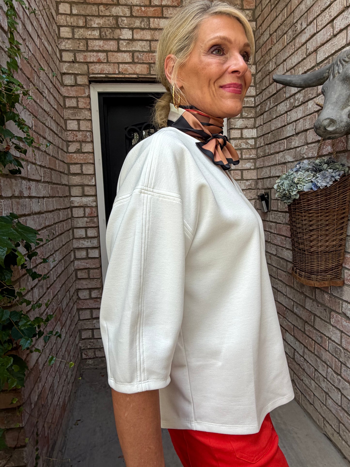 Ivory Scuba V Neck