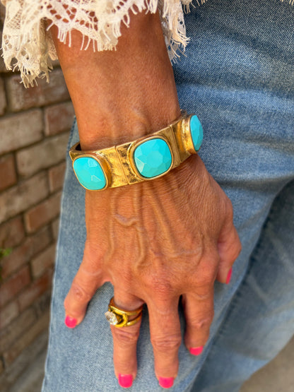 Hammered Gold Turquoise Bracelet