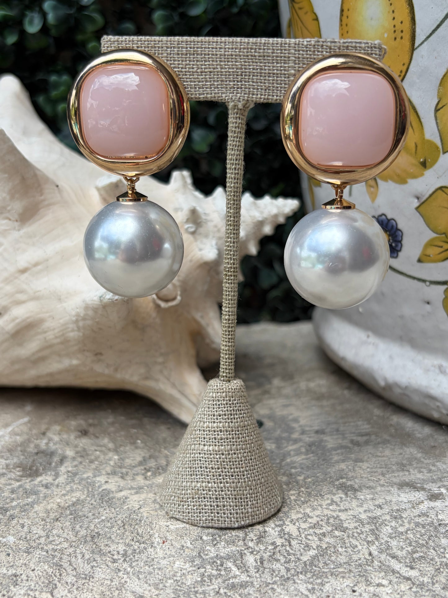 The Audrey Pumped Pearl Earring- Blush Pink
