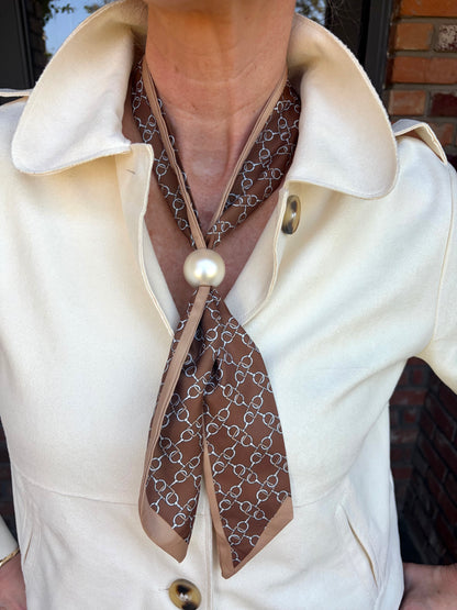 Links of Luxury Twilly with Pearl Accent