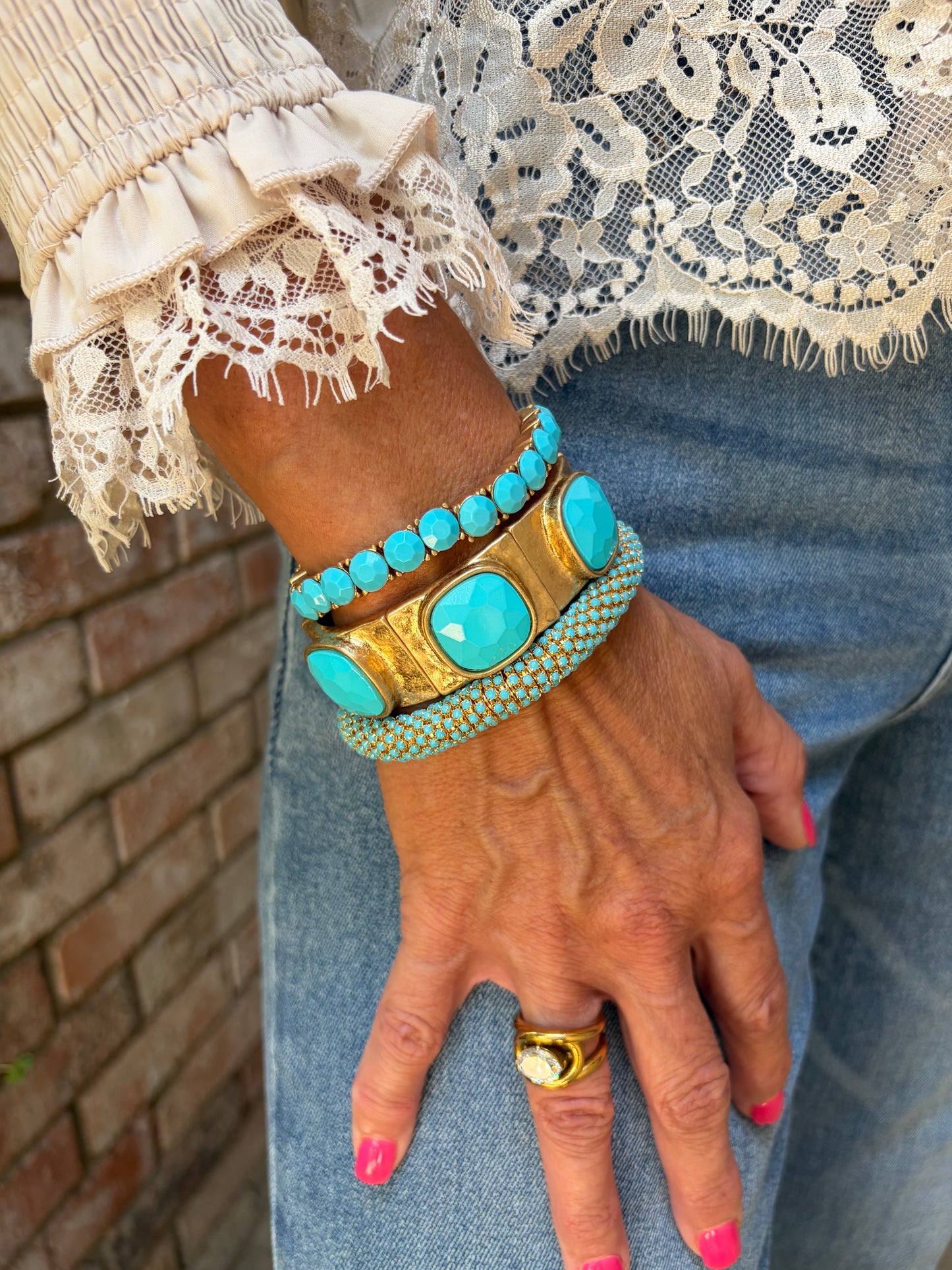 Hammered Gold Turquoise Bracelet