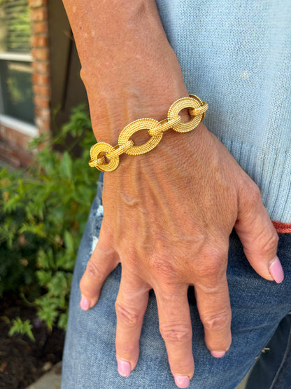 Abby Flat Link Bracelet- Gold