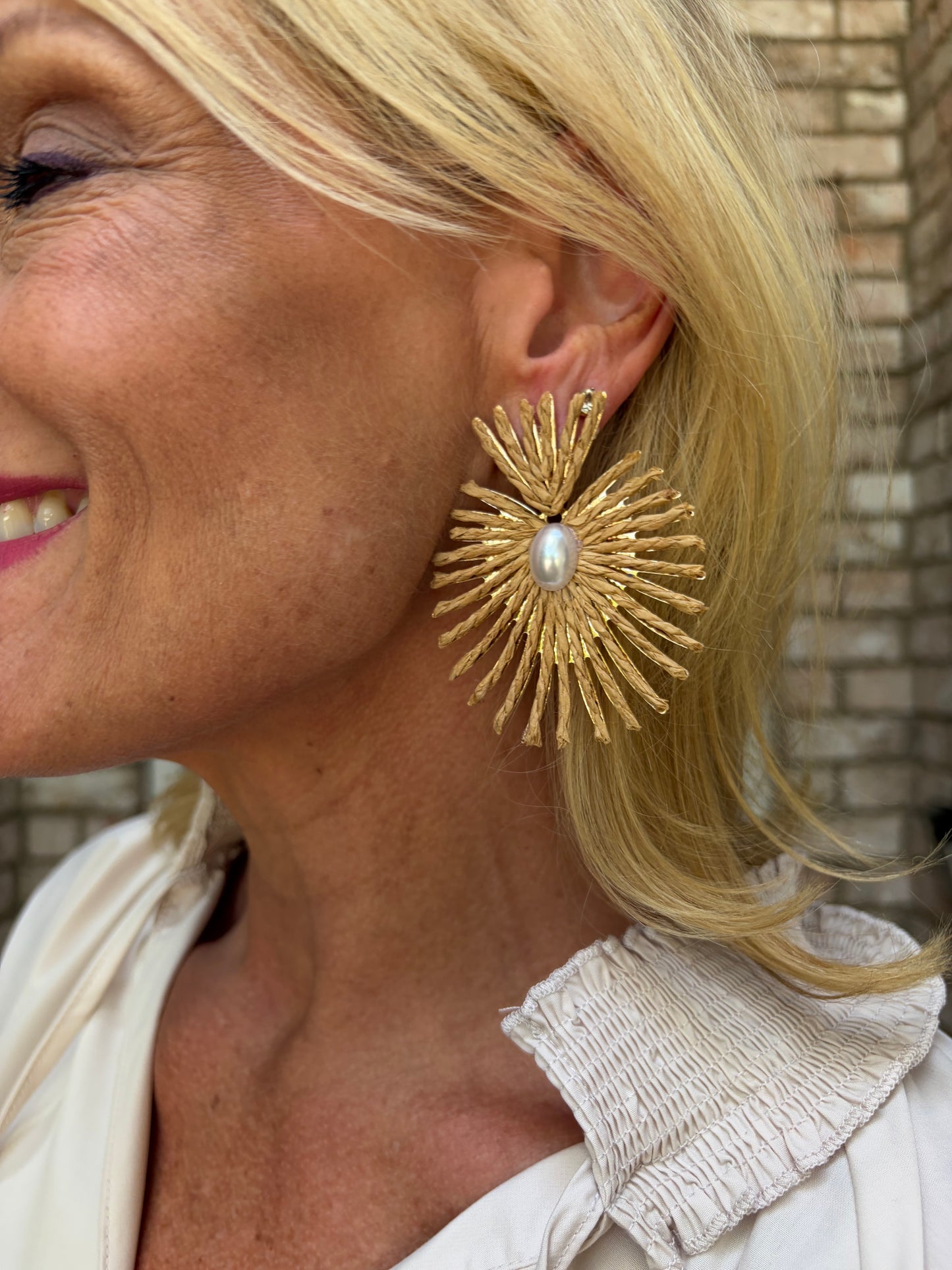 Arden Pearl Earrings