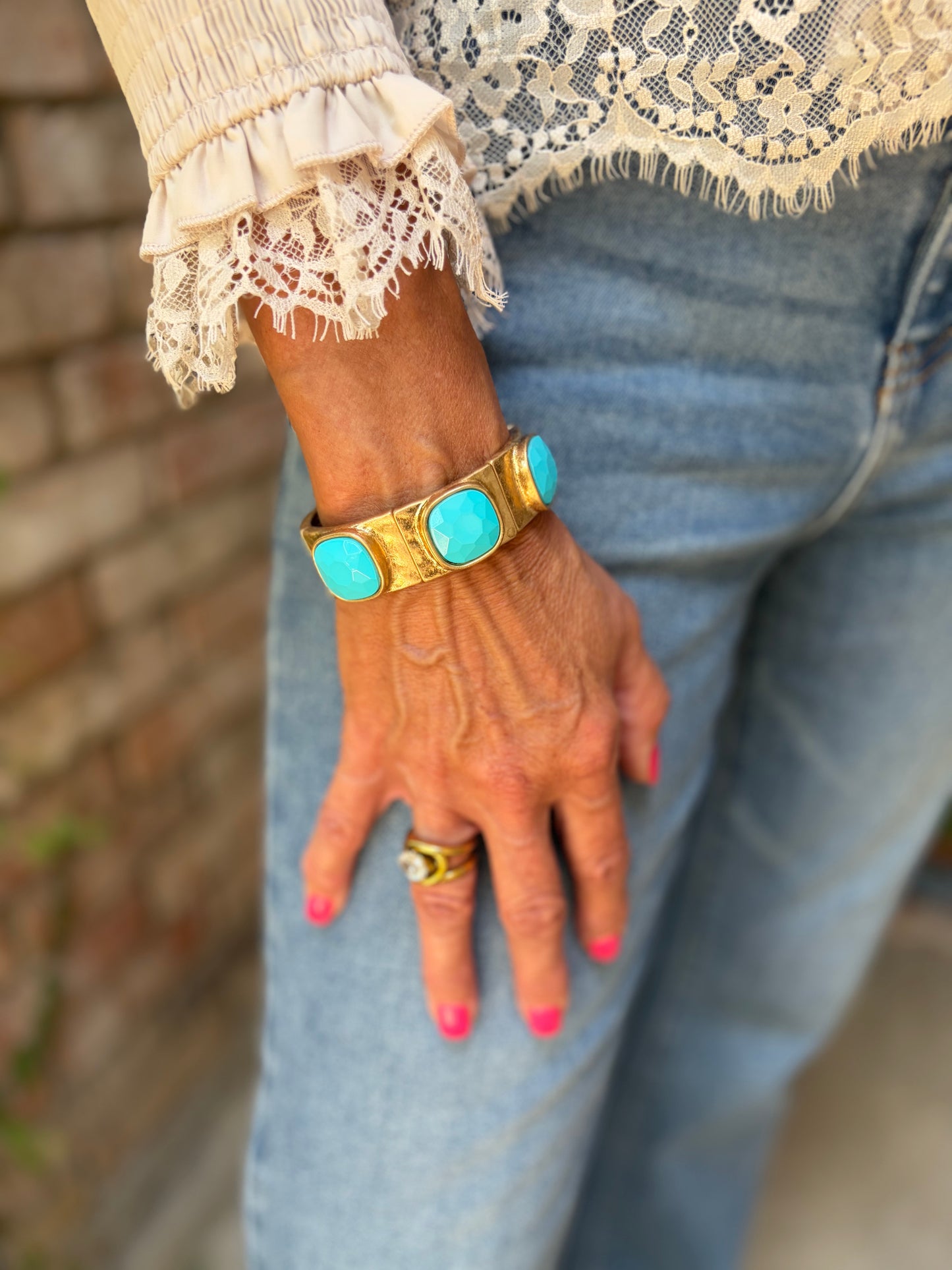 Hammered Gold Turquoise Bracelet