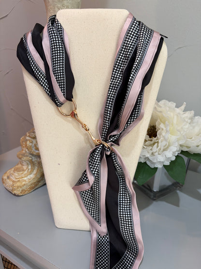 Horsebit Scarf Necklace-Black/White Check
