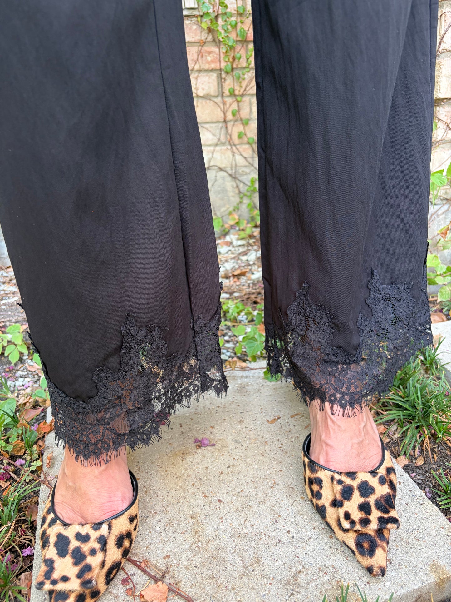 Black Tie Beauty Lace Pant