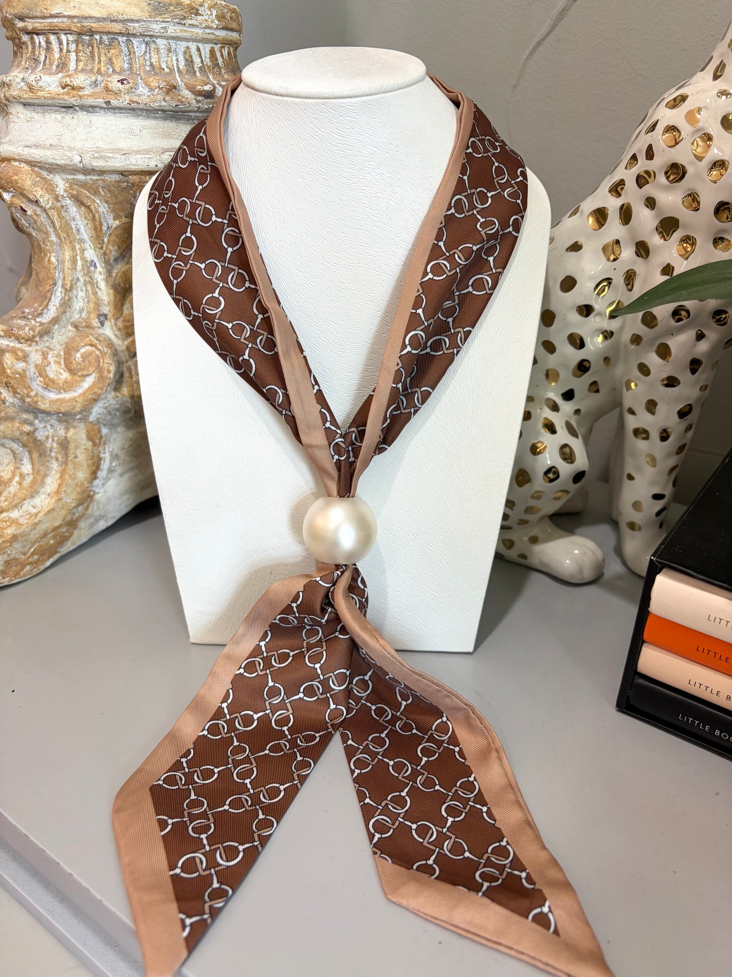 Links of Luxury Twilly with Pearl Accent