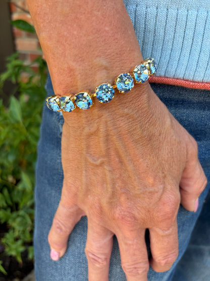 Brillant Moments Magnetic Bracelet-Baby Blue