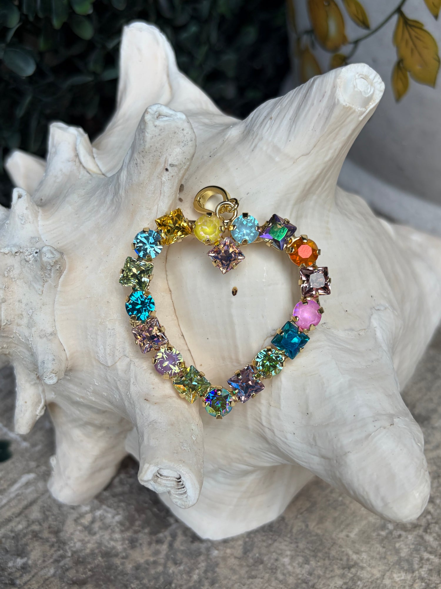 heart shaped crystal rhinestone pendant charm in soft pastel colors