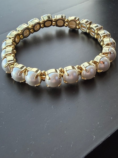 Proper In Pearl Bracelet