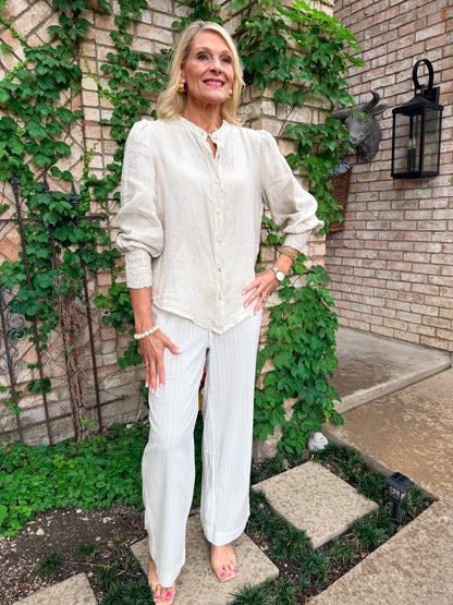 flax linen wheat colored blouse with ruched detailed sleeves