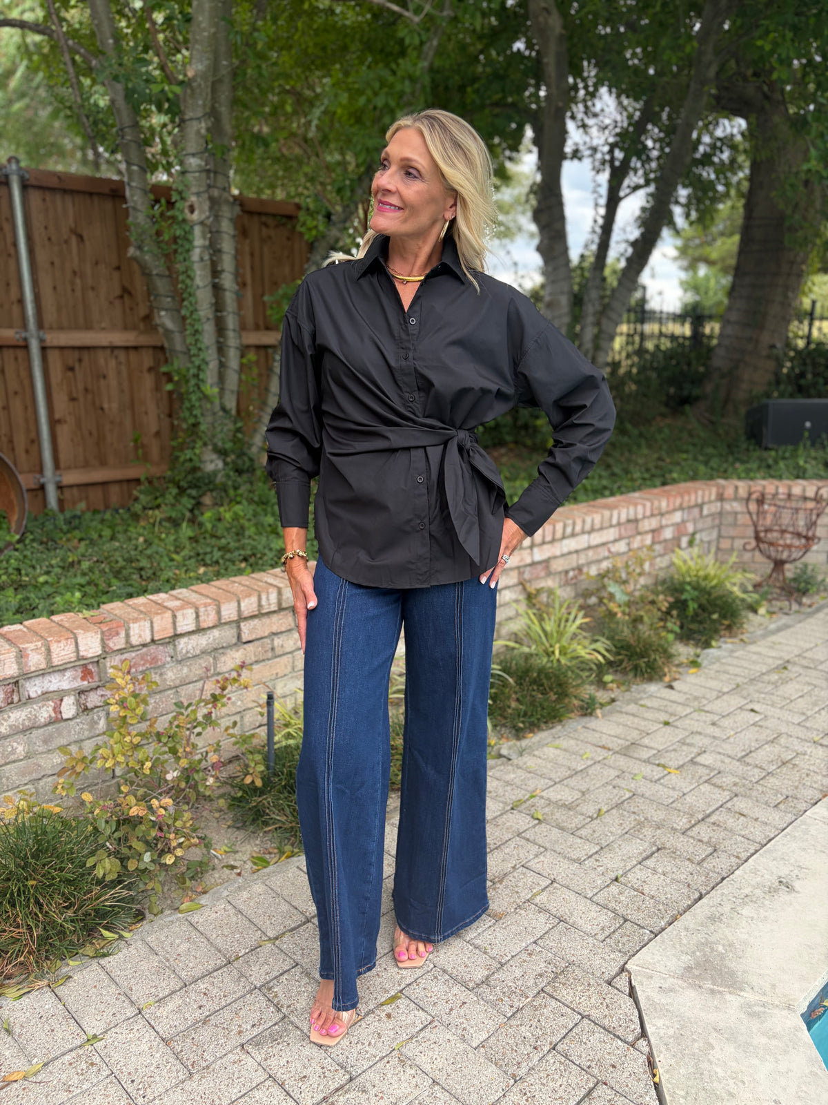 Kally Knotted Black Buttondown