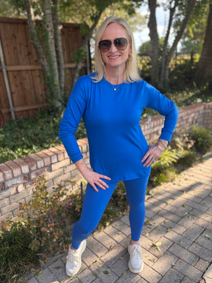 THE INDIGO BLUE LONG-SLEEVE PERFORMANCE TEE