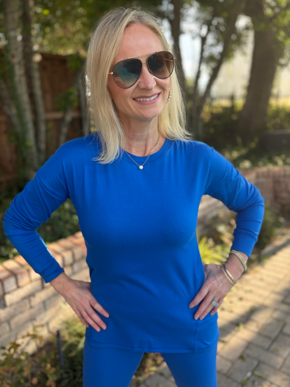 THE INDIGO BLUE LONG-SLEEVE PERFORMANCE TEE