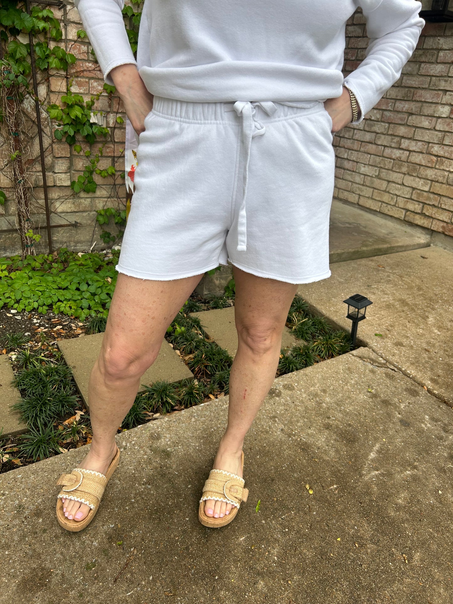 Malibu Vintage Raw Edge Shorts- White