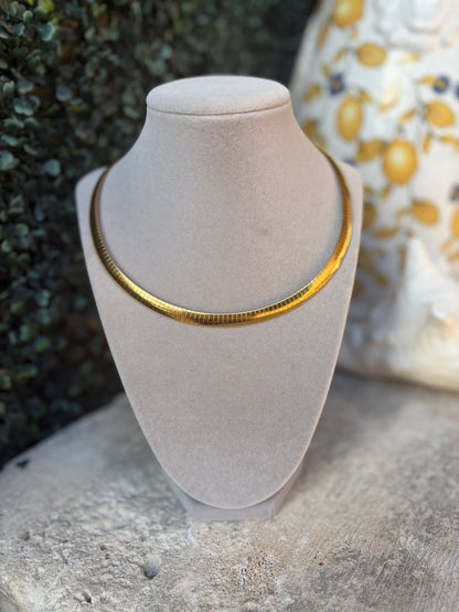 Glamour Gold Choker Necklace