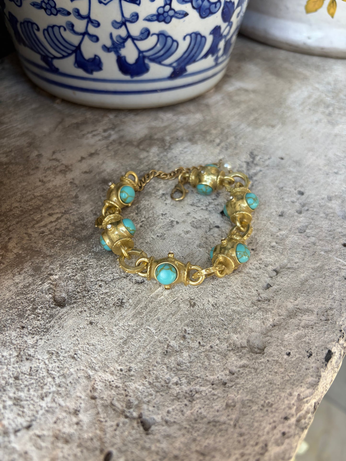 Vintage Style Turquoise Gold Bracelet