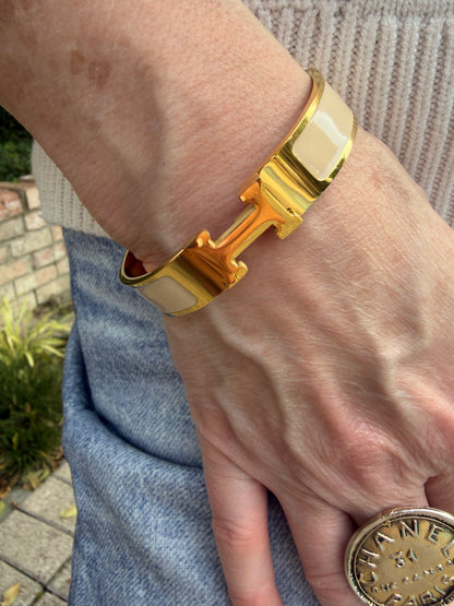 THE Initial Bracelet-Tan