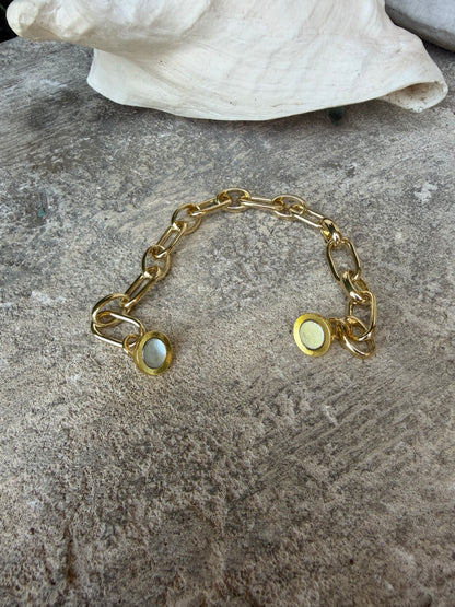 Charming Gold Small Link Bracelet