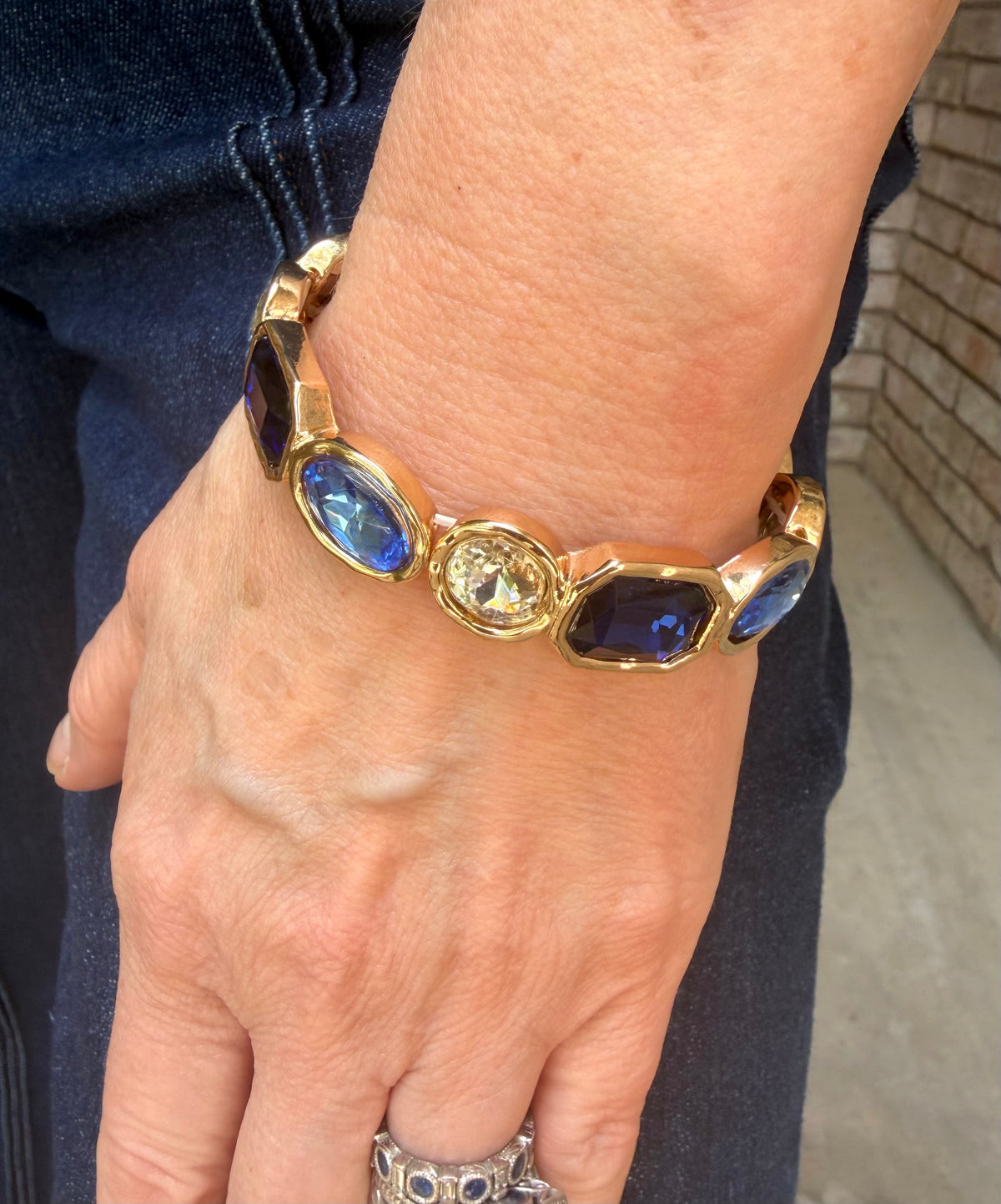 Blue Cut Stone Stretch Bracelet