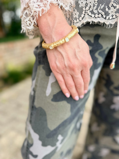 Hannah Hammered Gold/Mother of Pearl Hinged Bangle