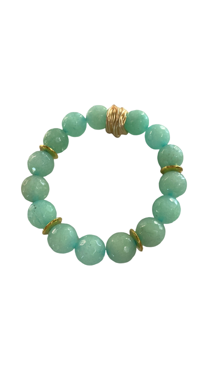 light green jade beaded stretch bracelet