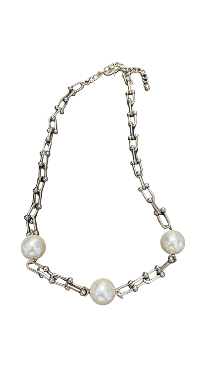 Soft Link Pearl Necklace-Silver