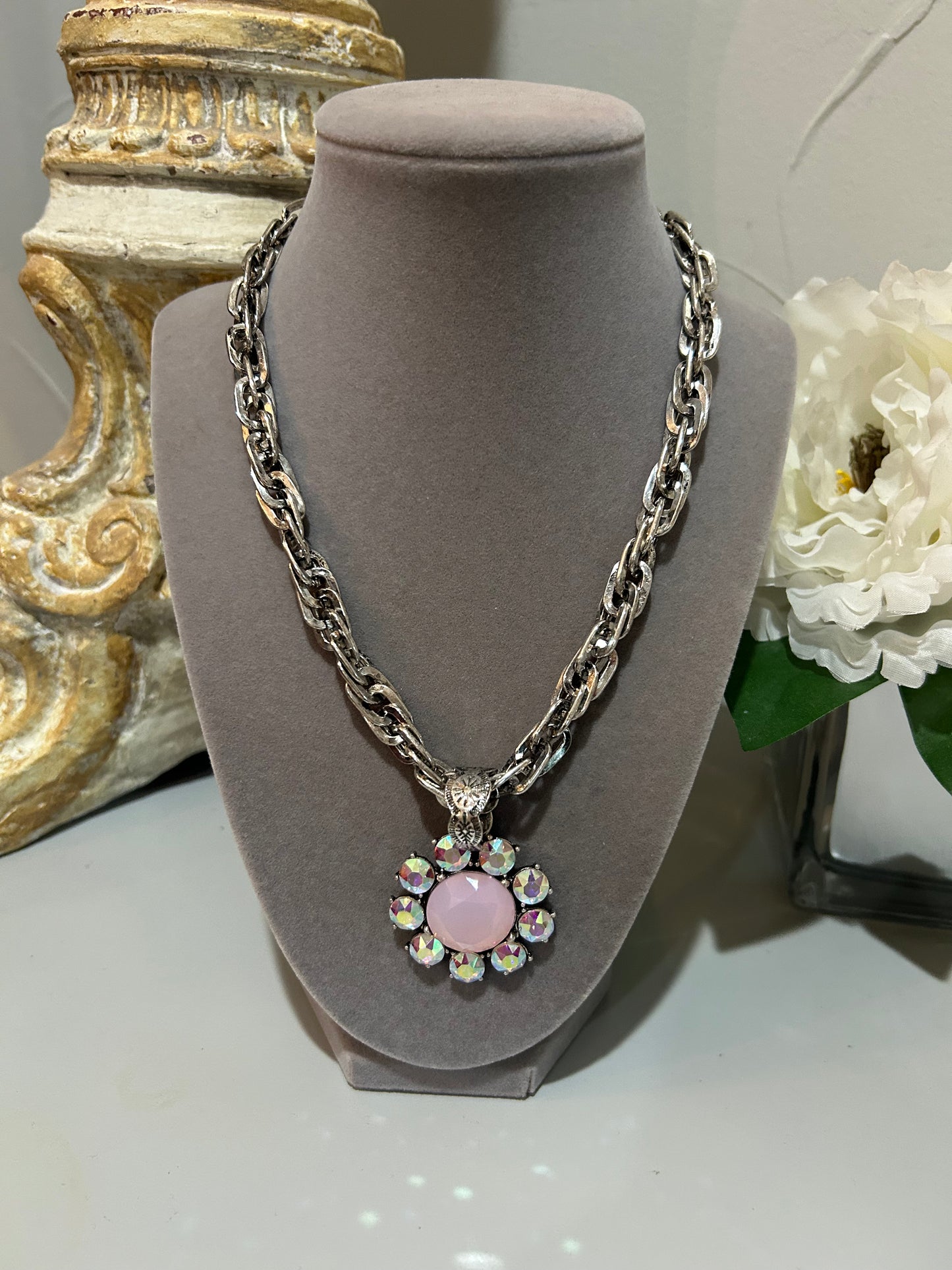 Fancy Flower Necklace