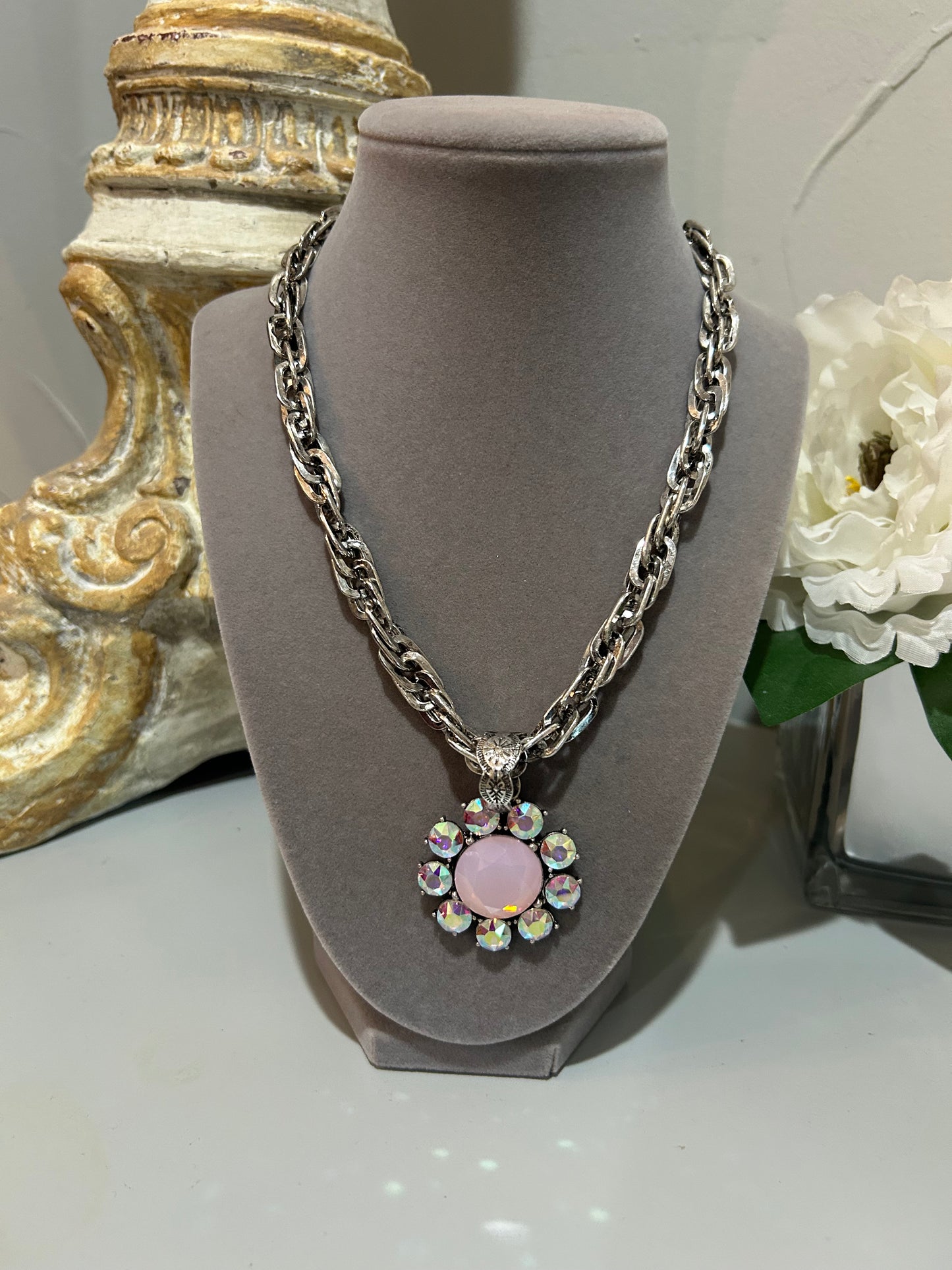 Fancy Flower Necklace
