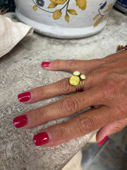 Aurelia Three Stone Ring- Yellow