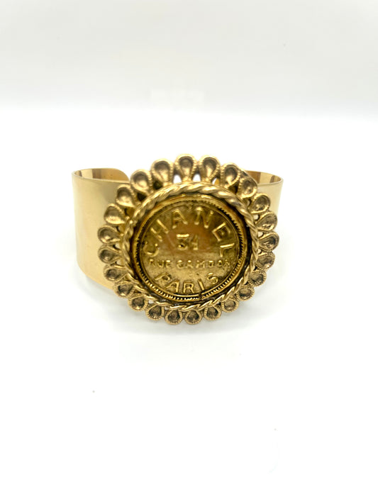 Paris Flower Cuff