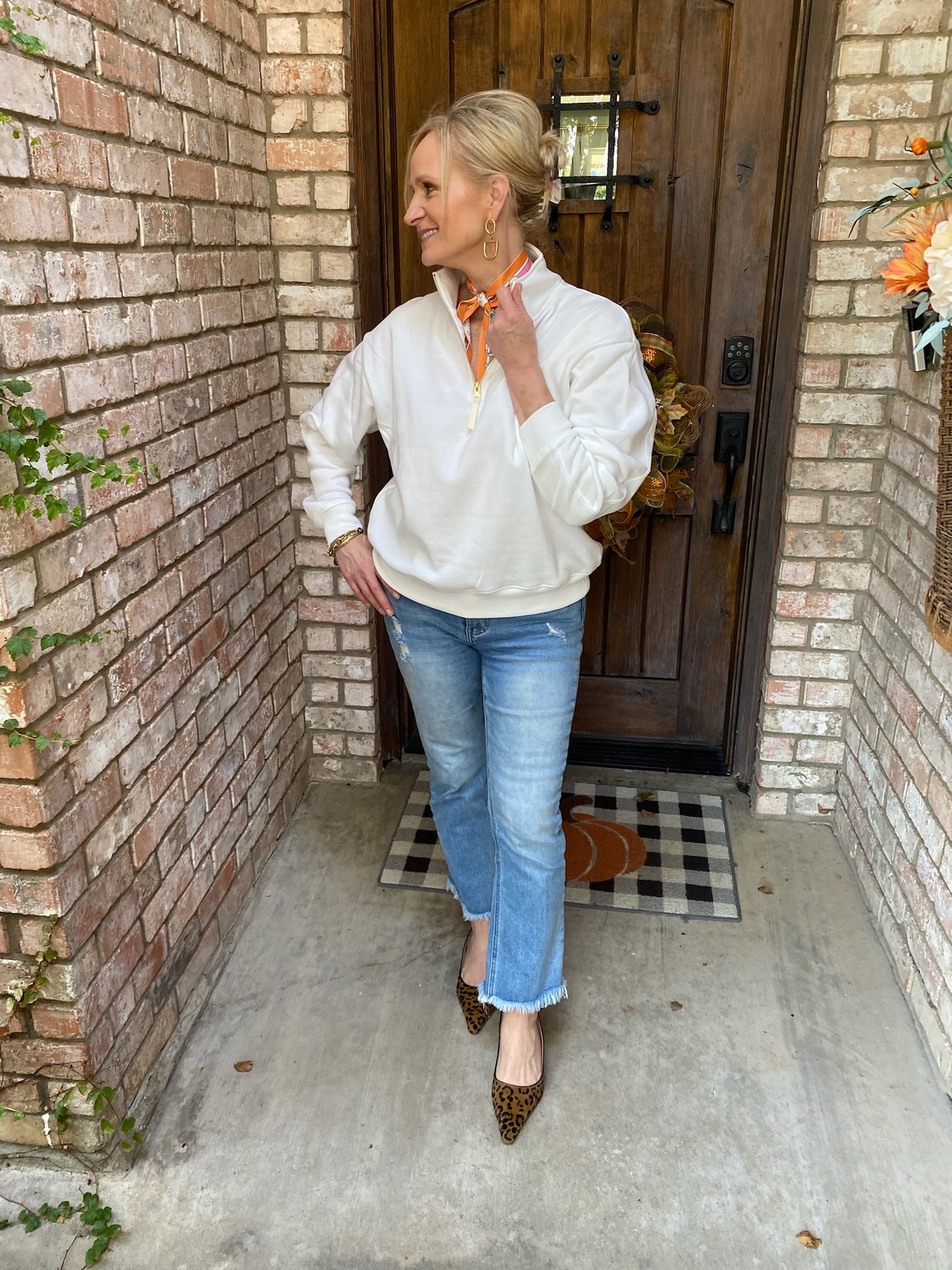 Everyday Off White Sweatshirt