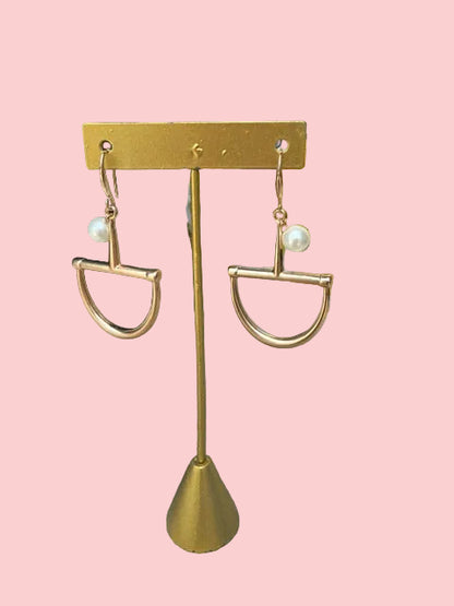 gold dangle horse bit earring with pearl
